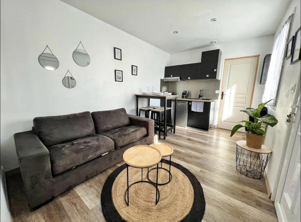 Joli Appartement Avec Parking La Rochelle  Exterior photo